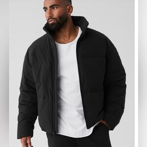 NWT Alo Yoga Stretch Puffer Jacket black Size Medium